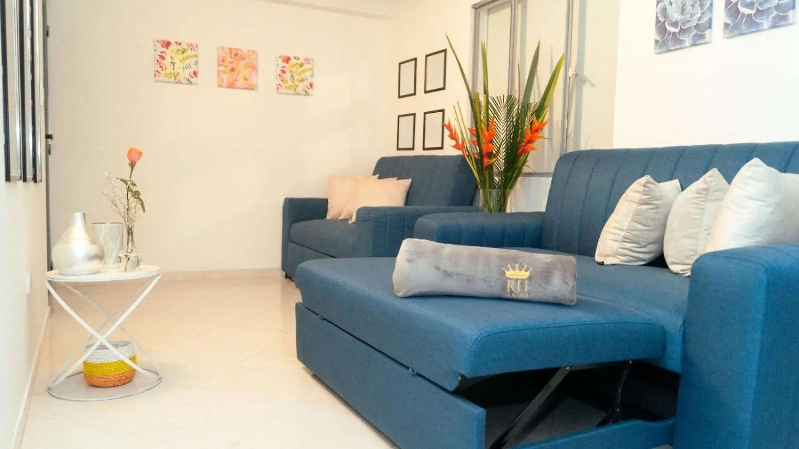 Apartamento 3 Habitaciones 5 Minutos Esc General Santander Bogotá Lägenhet